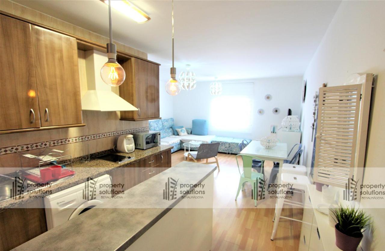 La Carihuela - Apartamento De 3 Dormitorios -A 300Mtrs De La Playa 토레몰리노스 외부 사진